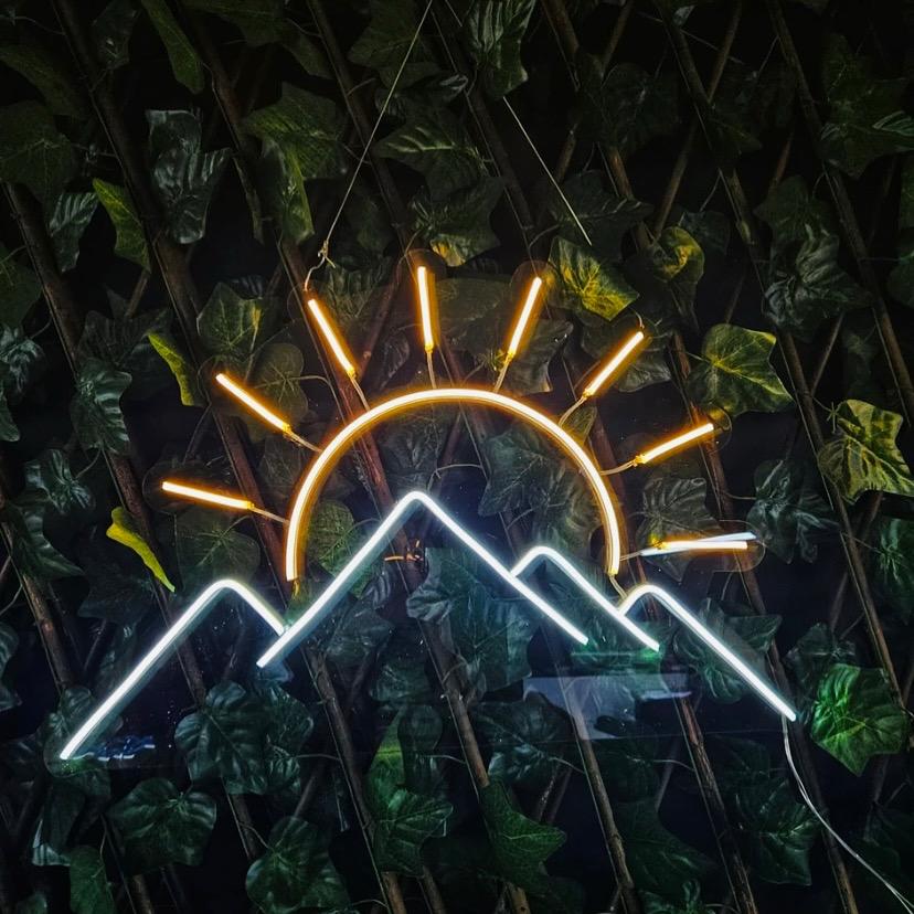 Dağ ve Güneş LED - Modern Ev Dekorasyonu